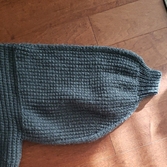 Mr. Mittens Balloon Sleeve Jackie Jumper - Picture 7 of 9